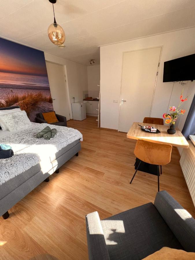 Etoile Aan Zee Hotell Vrouwenpolder Eksteriør bilde